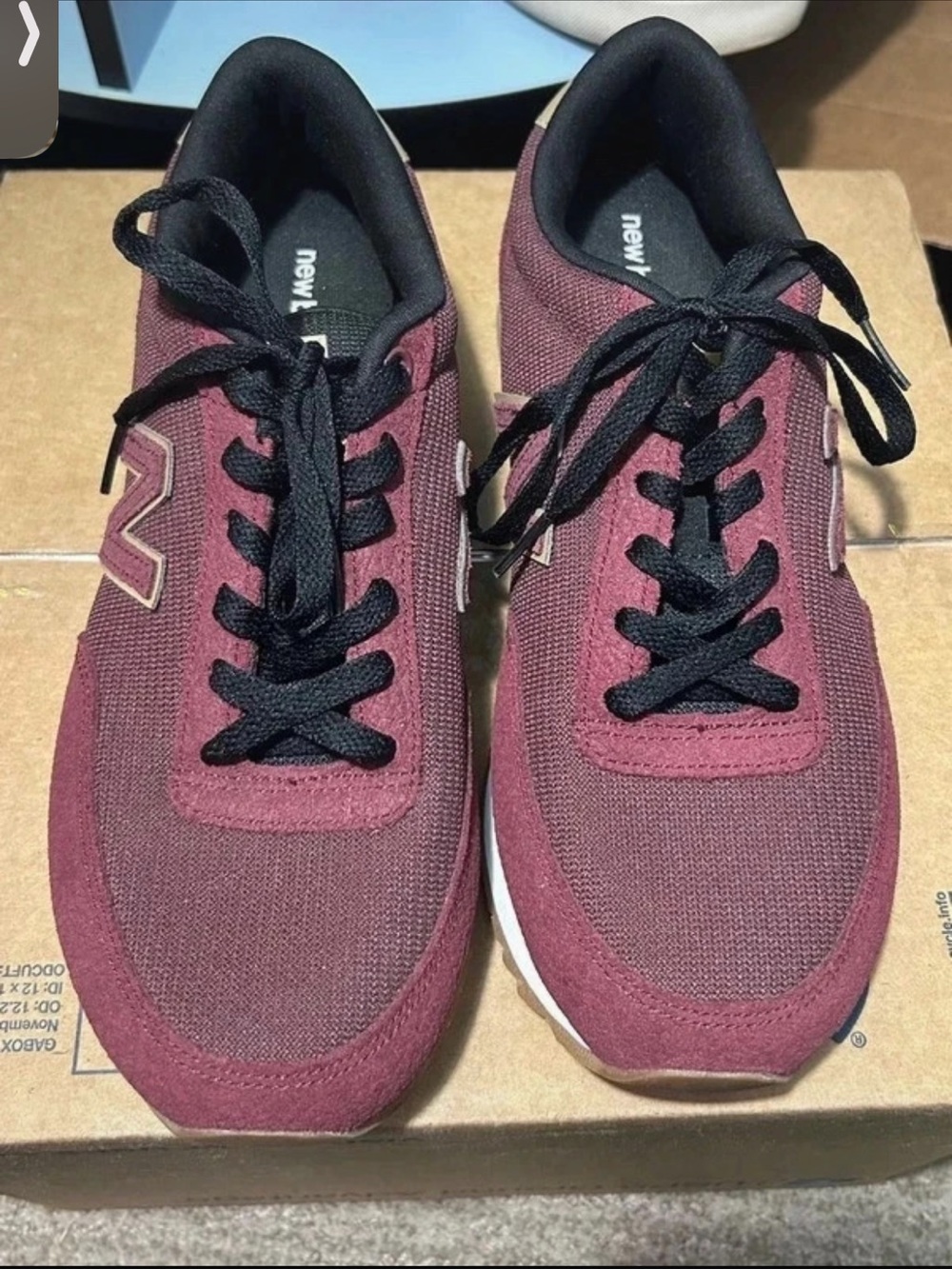 New Balance Women's Sneakers Size 6.5 Burgundy Running Shoes